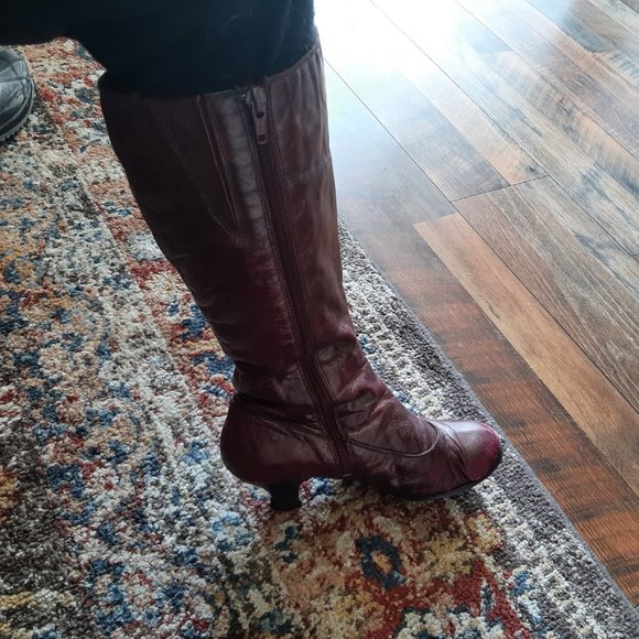 Uptown Leather Upper Balance Size 8 Leather tall boots - Picture 8 of 9